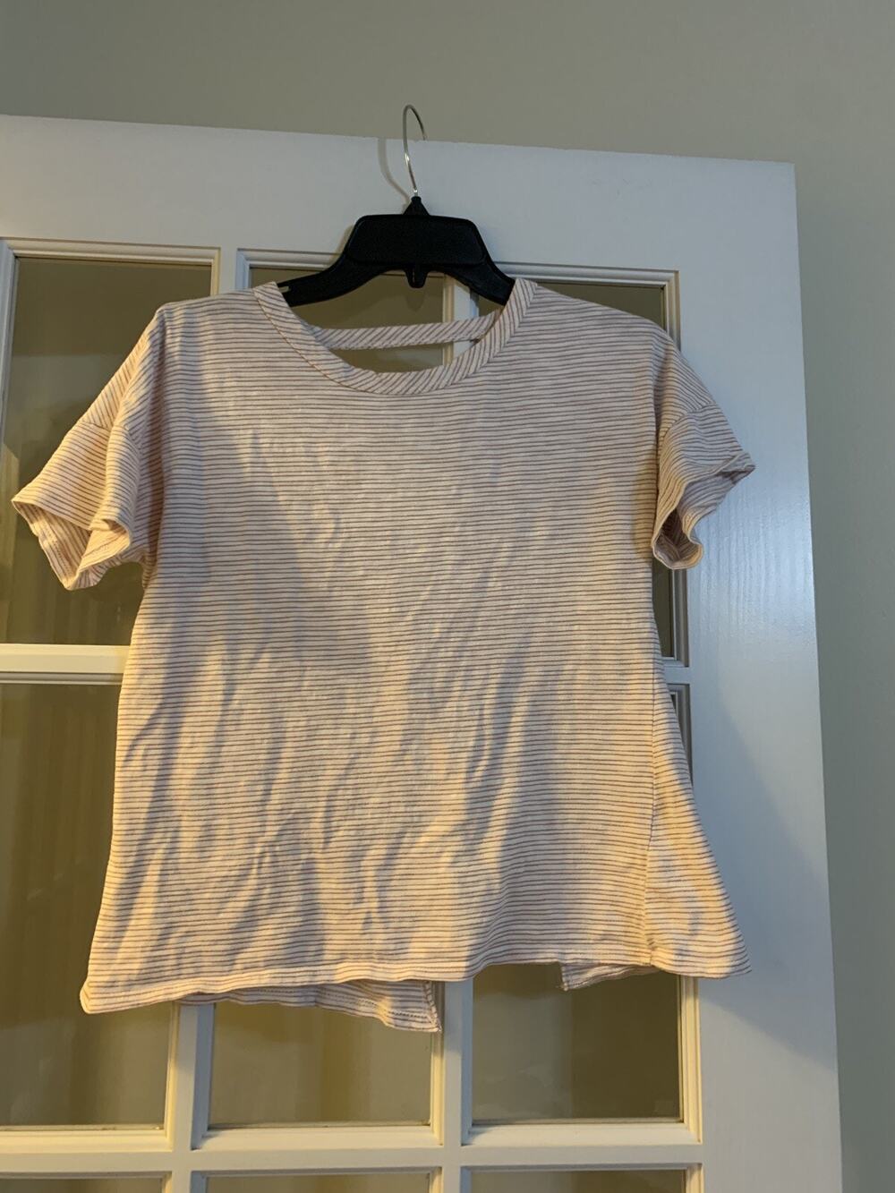 envy ~boutique~ pink and striped short sleeved blouse womens size small